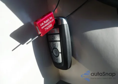 2021 Ford Escape Se z USA, uszkodzony, nr VIN 1FMCU9G69MUA94955